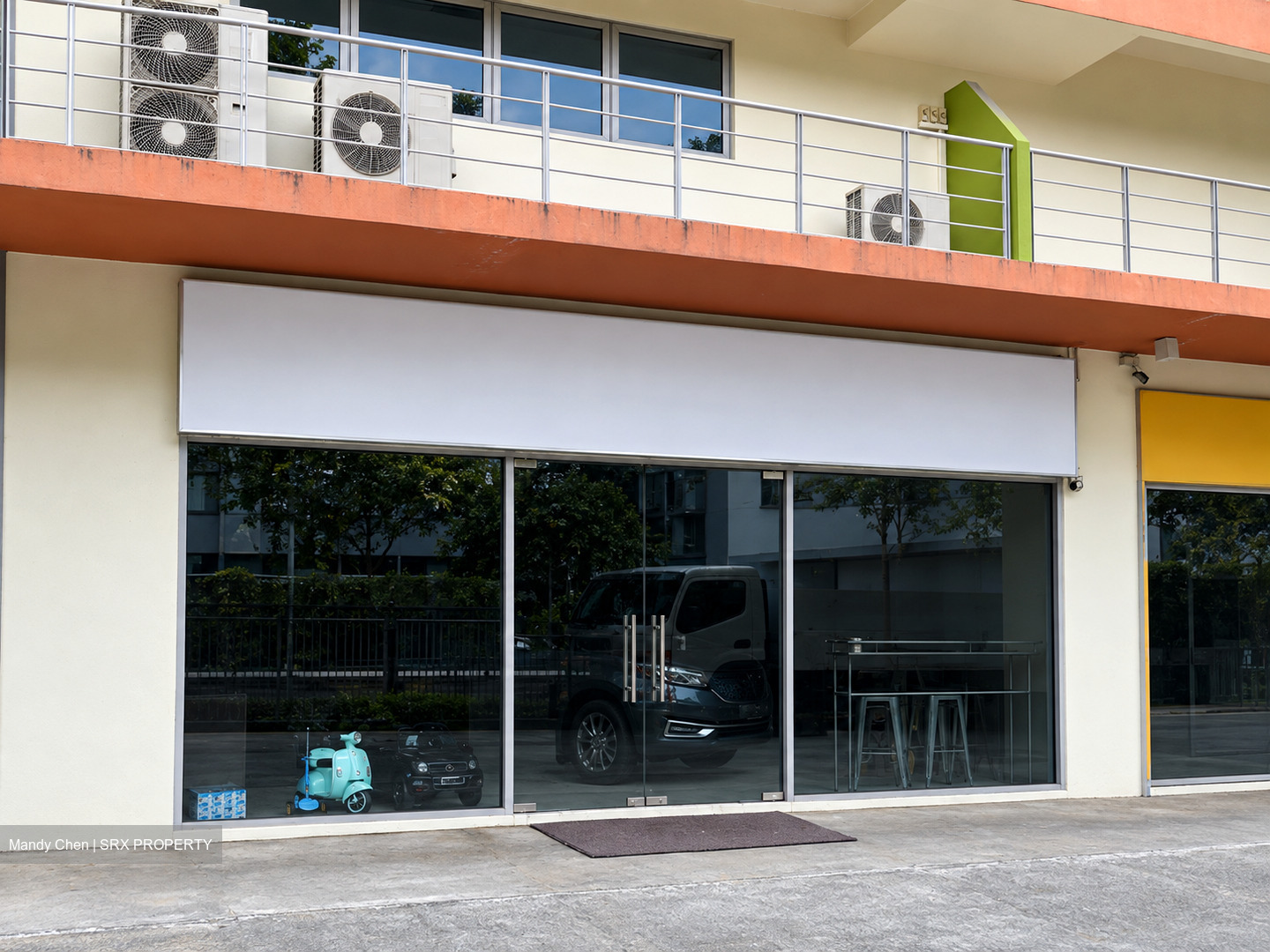 North Point Bizhub (D27), Factory #624995641